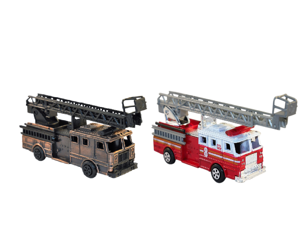 Fire Engine Pencil Sharpener (2 colours) - Wilmot Harvey Gifts & Souvenirs